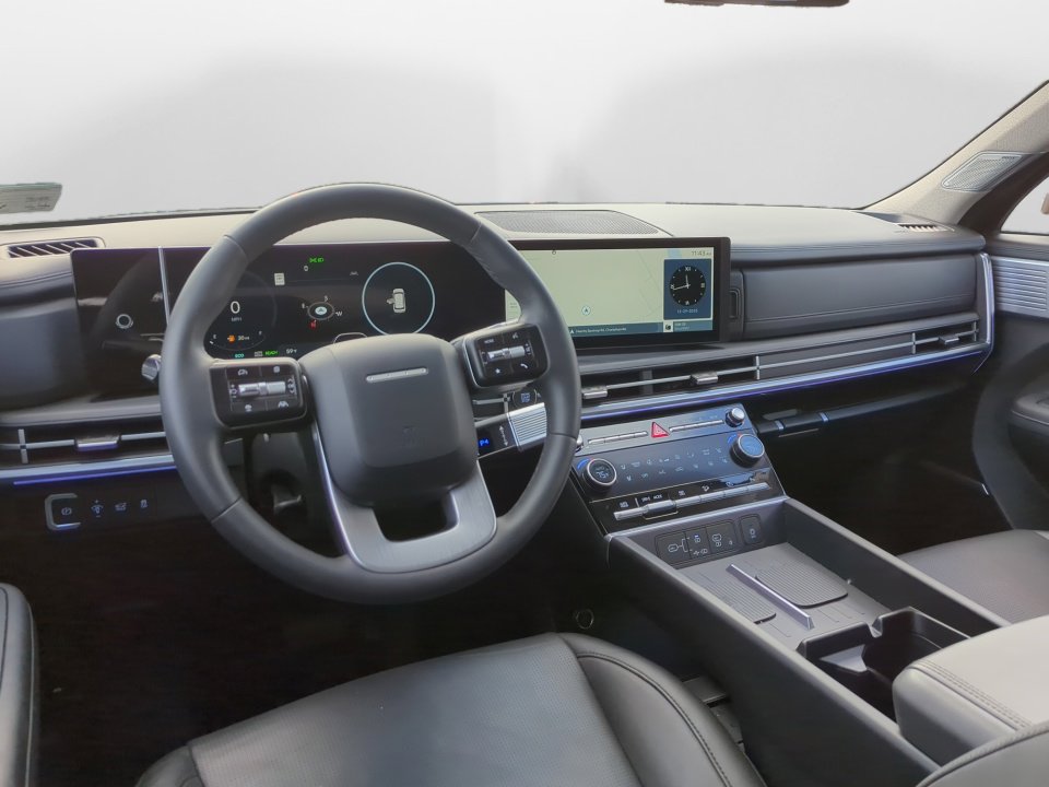 Used 2025 Hyundai Santa Fe Limited image 14