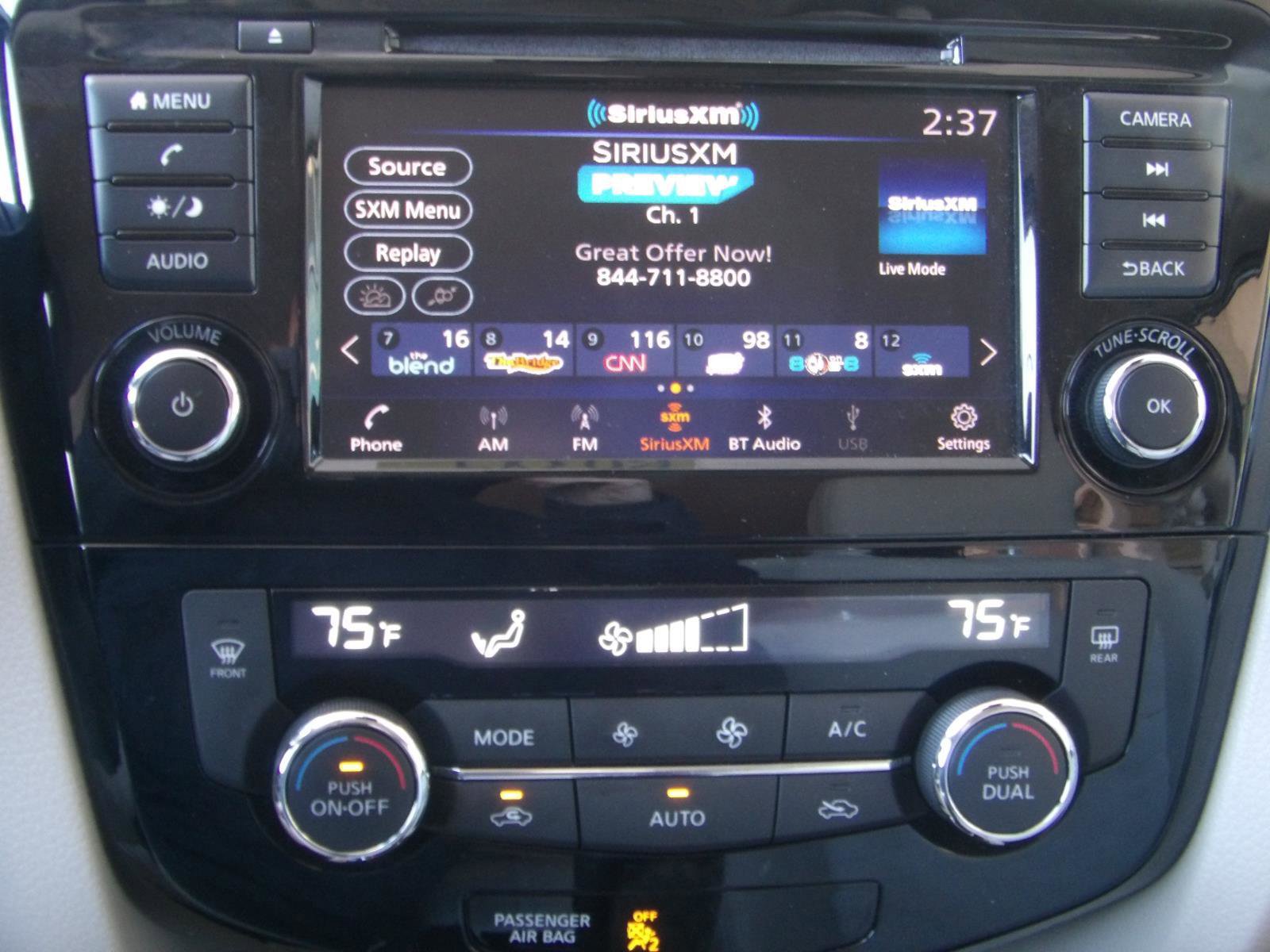 Certified 2022 Nissan Rogue Sport SV image 27