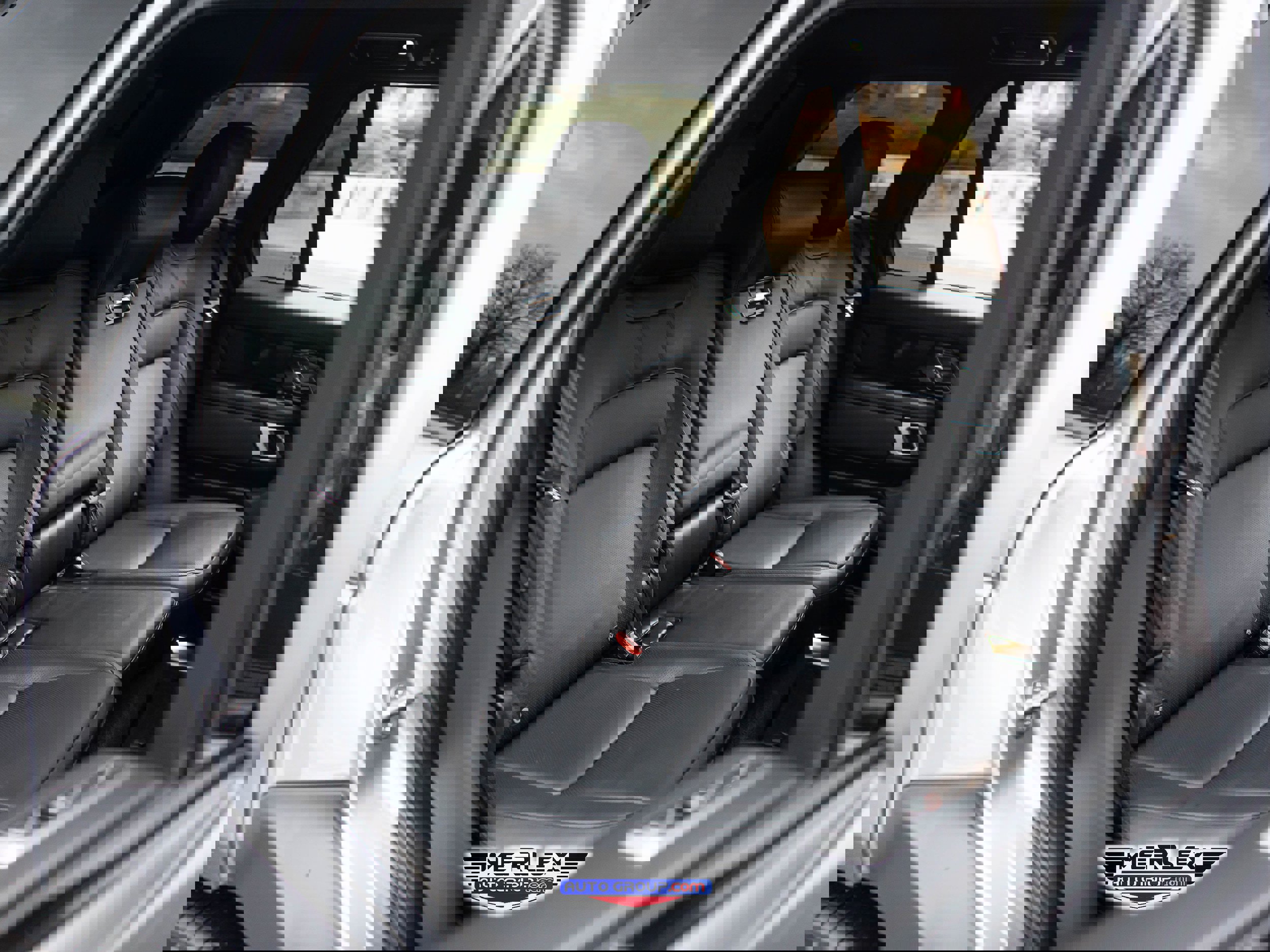 Used 2022 Land Rover Range Rover Westminster Edition image 18