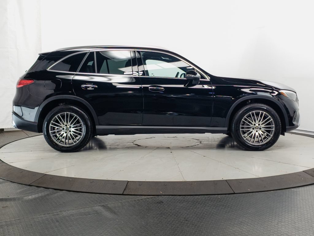 Certified 2026 Mercedes-Benz GLC 300 4MATIC image 30