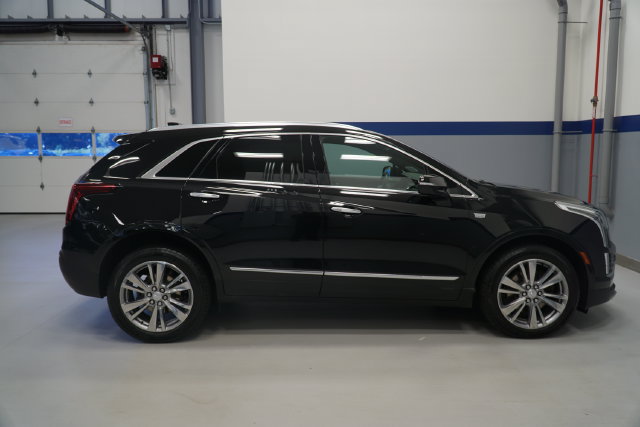 Used 2024 Cadillac XT5 Premium Luxury w/ LPO, Floor Liner Package AWD/4WD image 8