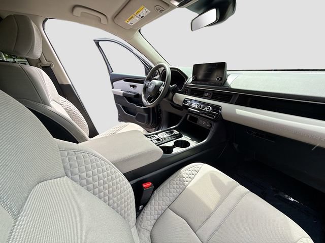 Used 2023 Honda Pilot LX image 27