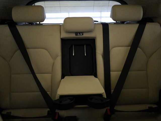 Used 2020 Mercedes-Benz GLA 250 4MATIC image 30