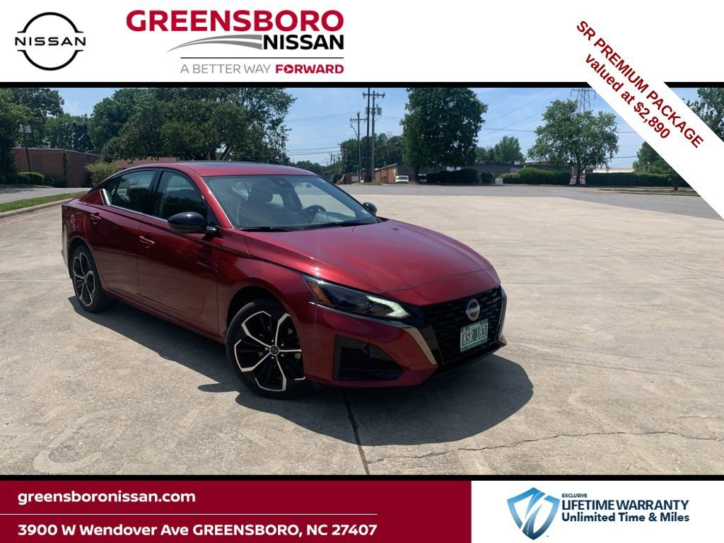 Used 2024 Nissan Altima 2.5 SR w/ SR Premium Package AWD/4WD image 1