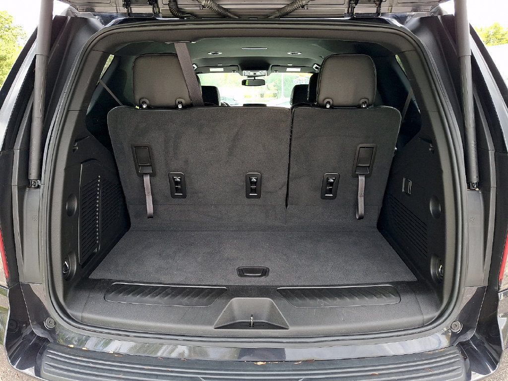 Used 2023 Chevrolet Tahoe LT AWD/4WD image 32