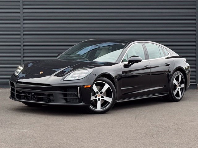 New 2026 Porsche Panamera 4 AWD/4WD image 1