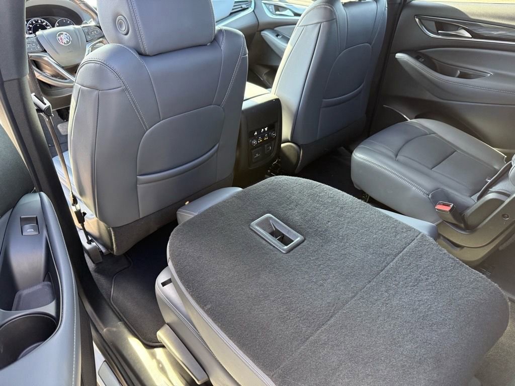 Certified 2024 Buick Enclave Premium image 34