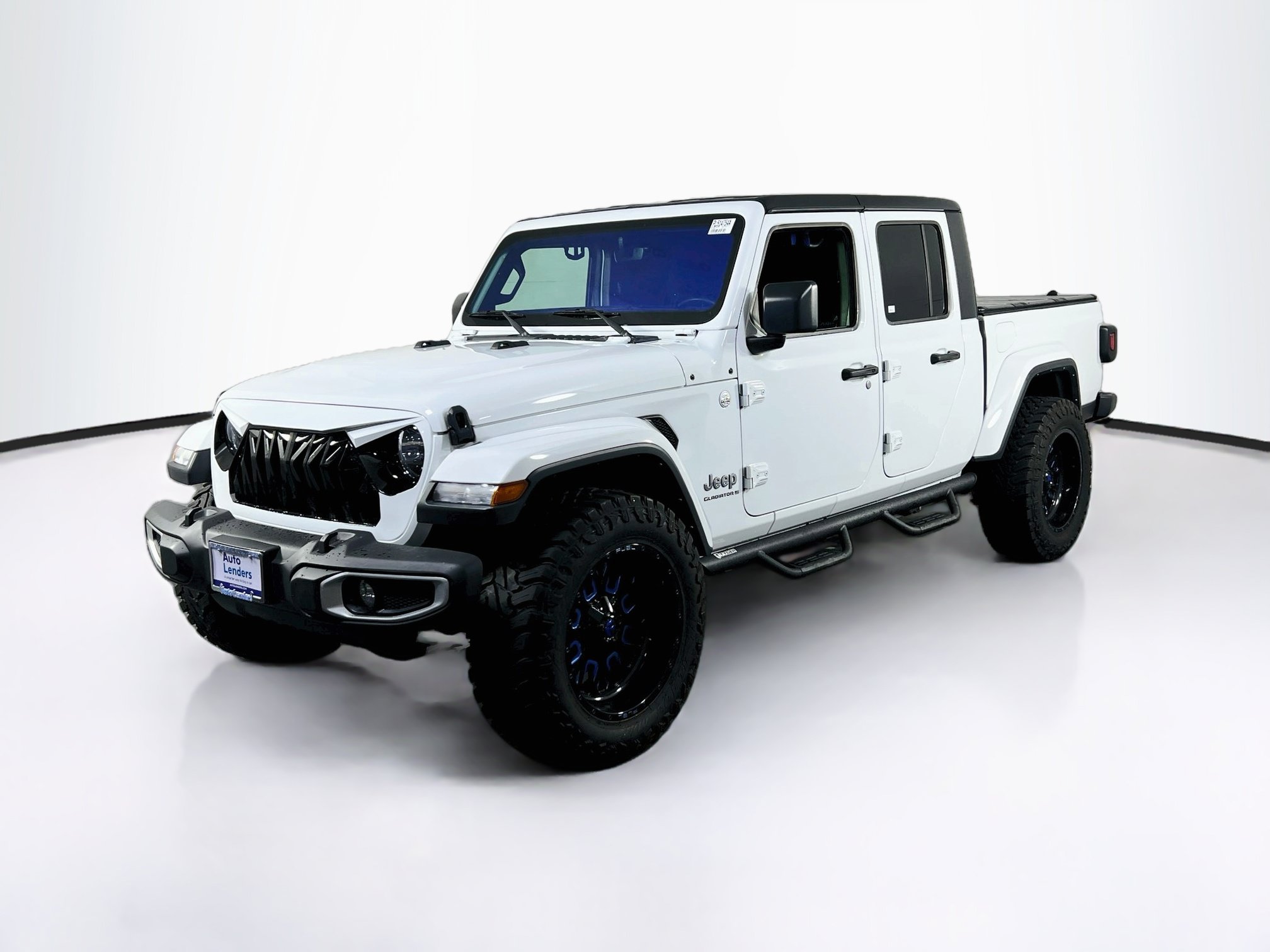 Used 2023 Jeep Gladiator Overland AWD/4WD image 1