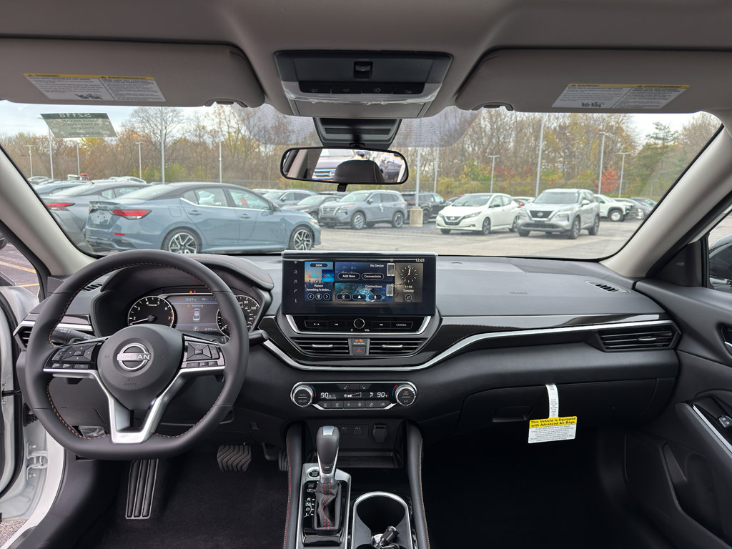 New 2025 Nissan Altima 2.5 SR image 28