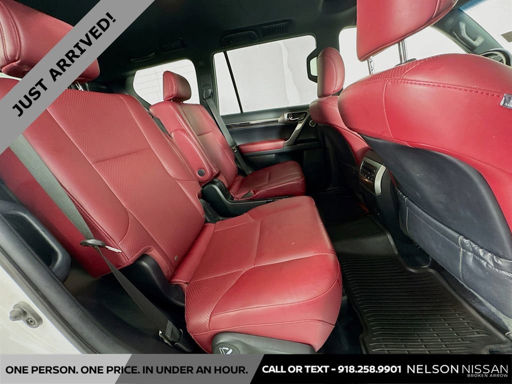 Used 2022 Lexus GX 460 Luxury w/ Sport Design Package image 29