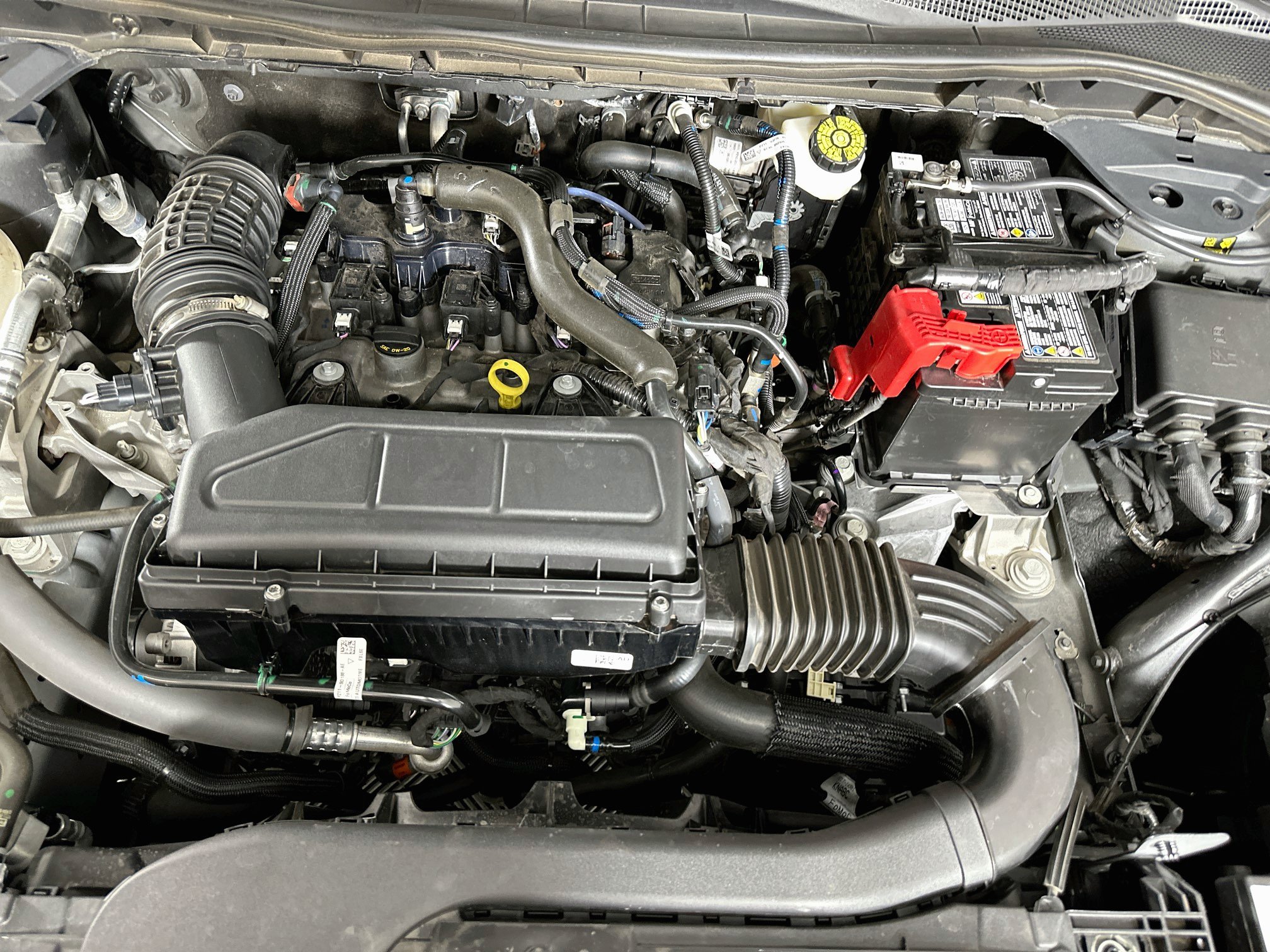 Used 2025 Ford Escape ST-Line FWD image 31