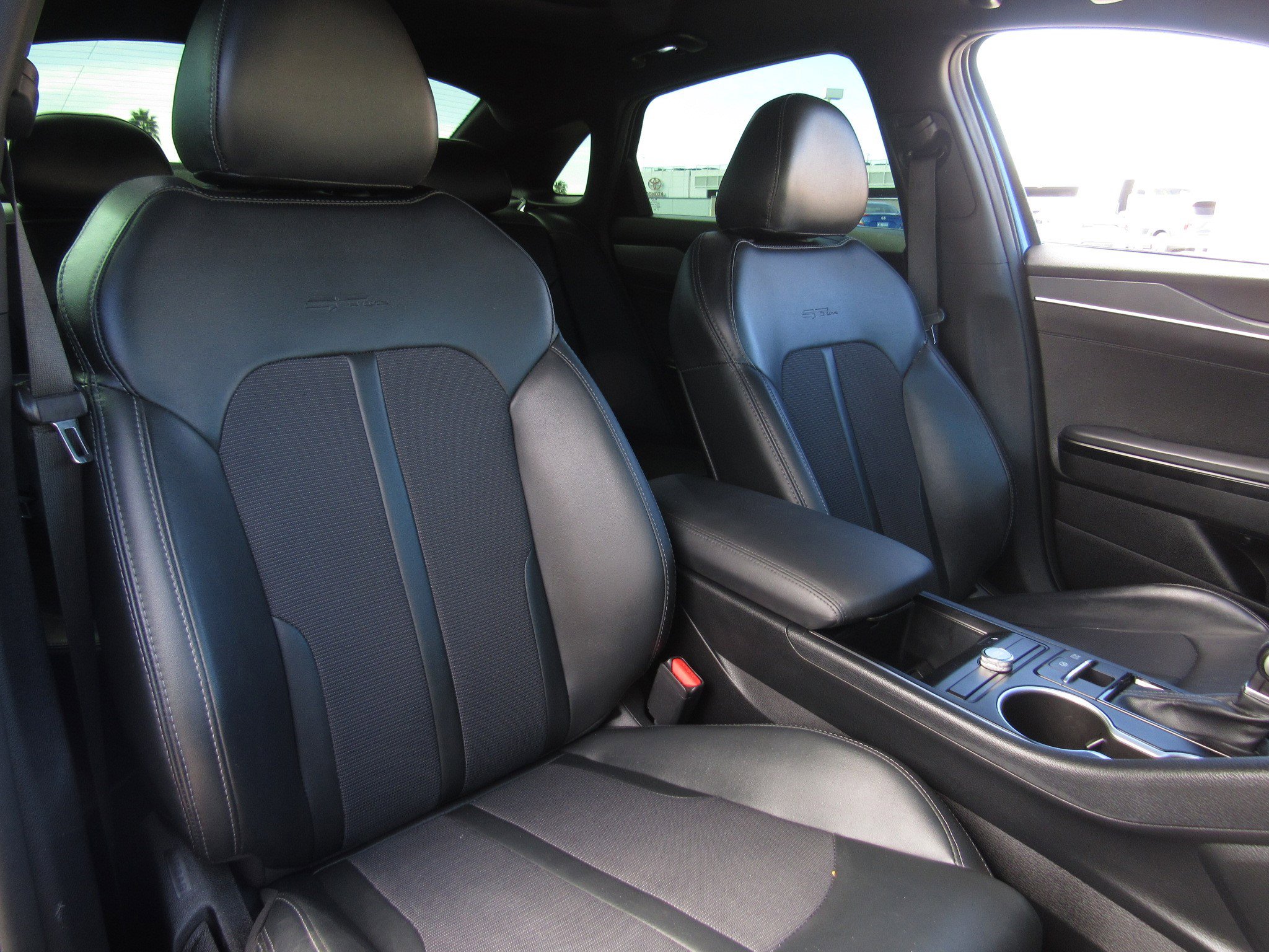 Used 2023 Kia K5 GT-Line image 11