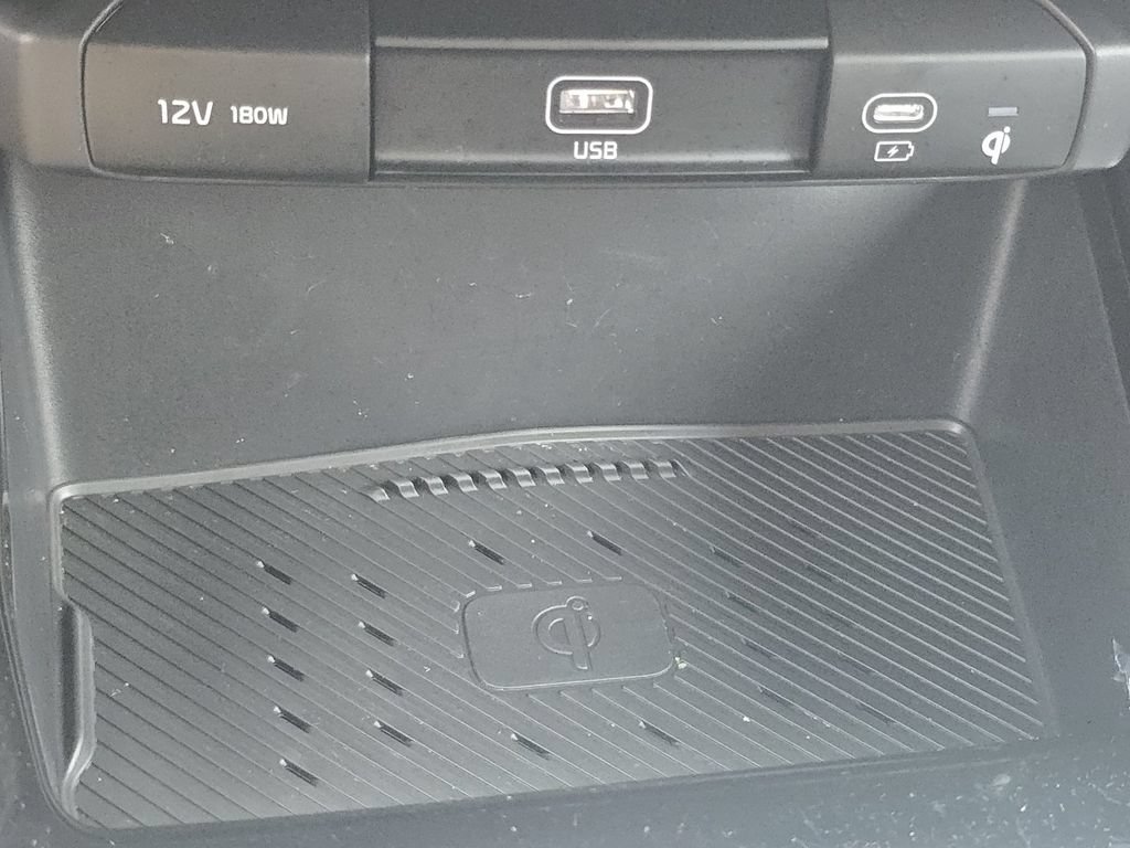Used 2026 Kia Niro Wind w/ Wind Preserve Package FWD image 32