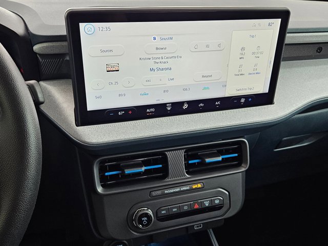 New 2026 Ford Maverick XLT image 12