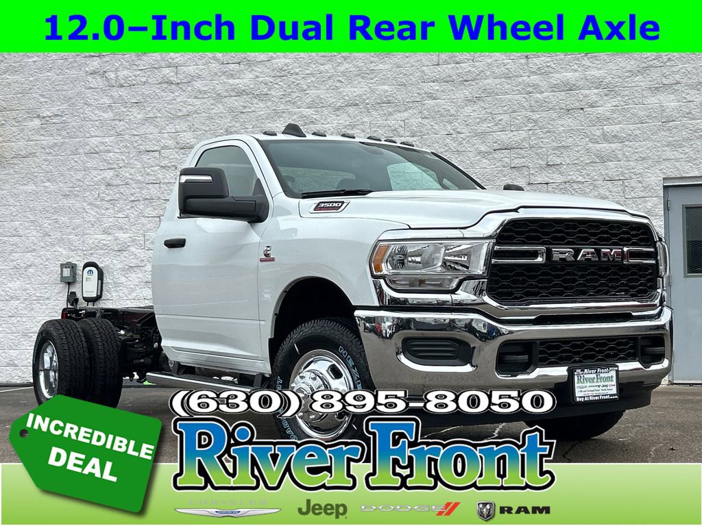 New 2024 RAM 3500 Tradesman video 1