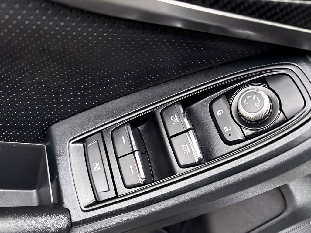 Used 2019 Subaru Crosstrek 2.0i Limited w/ Moonroof Package w/Navigation image 13