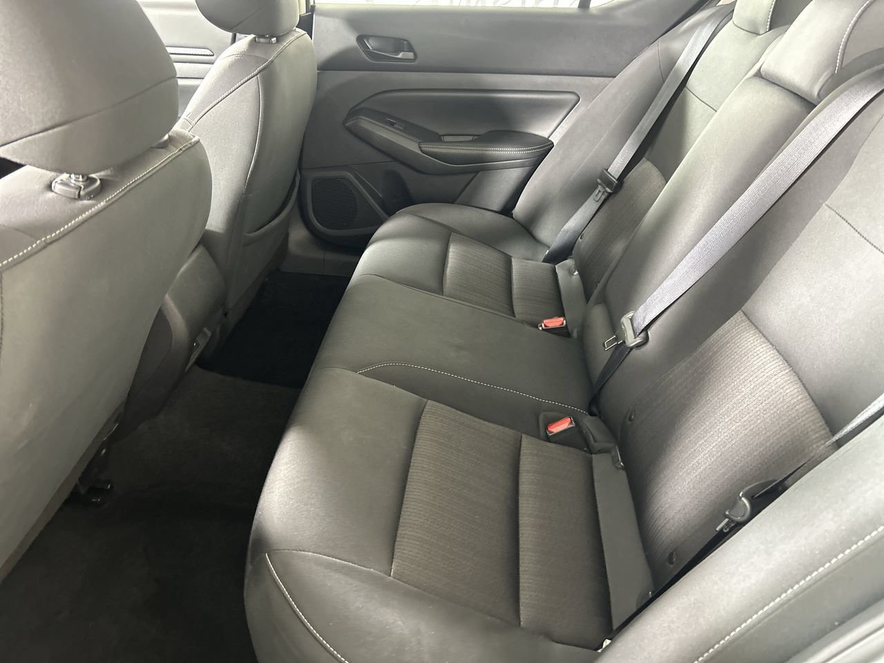 Used 2025 Nissan Altima 2.5 SV FWD image 23