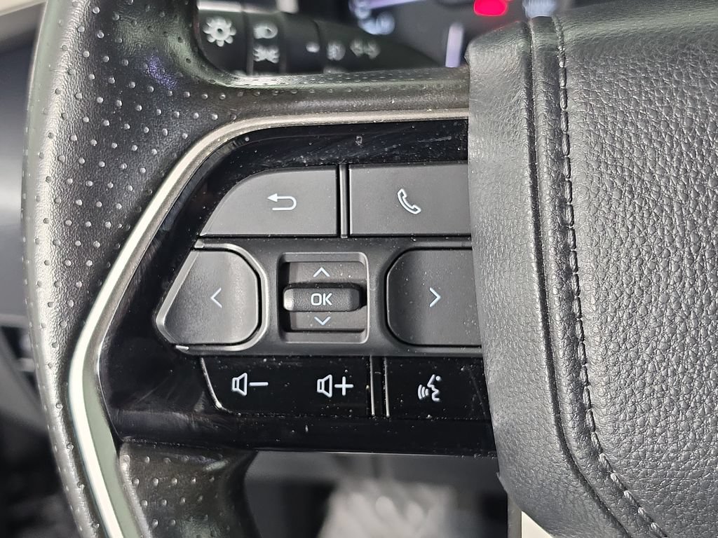 Used 2023 Toyota Tundra SR5 w/ SR5 Convenience Package AWD/4WD image 13