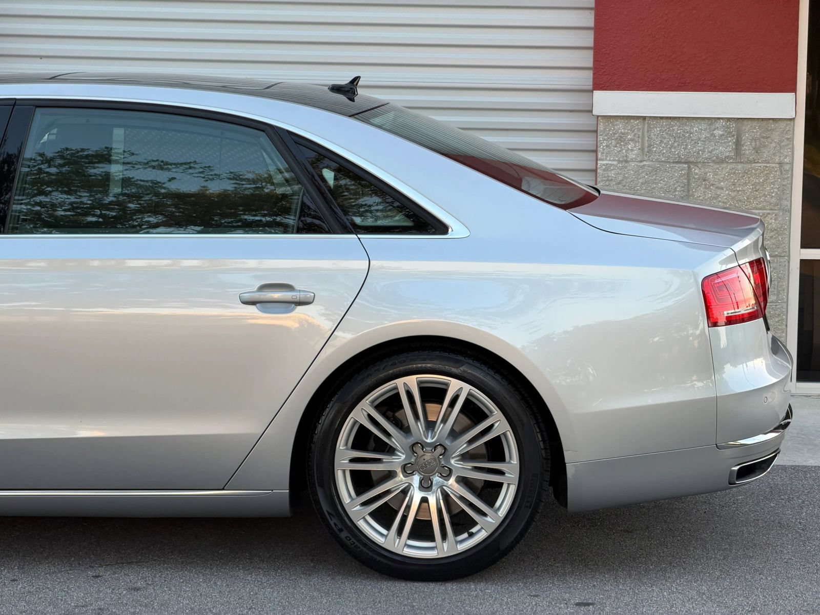 Used 2012 Audi A8 L W12 AWD/4WD image 65