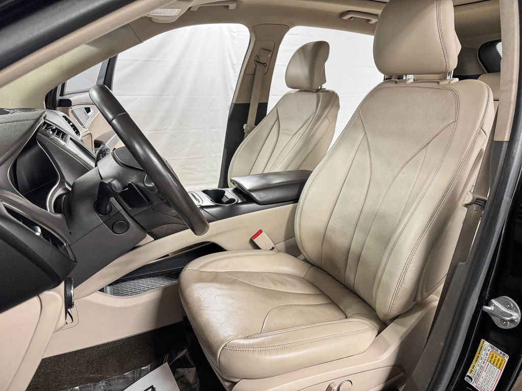 Used 2017 Lincoln MKX Reserve FWD image 8