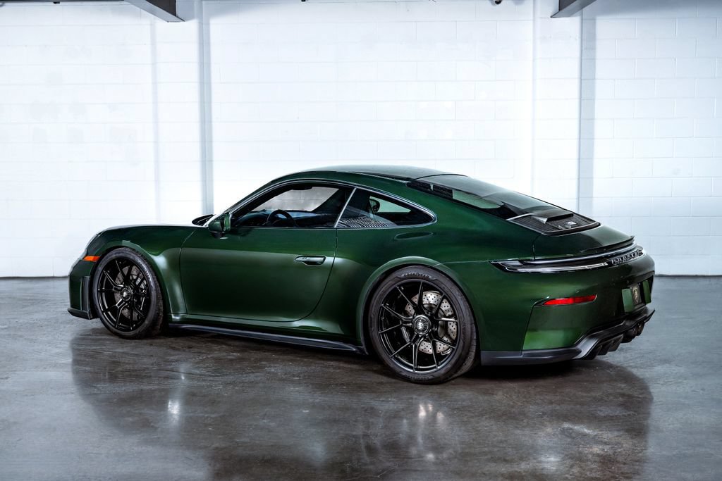 Used 2026 Porsche 911 GT3 RWD image 5