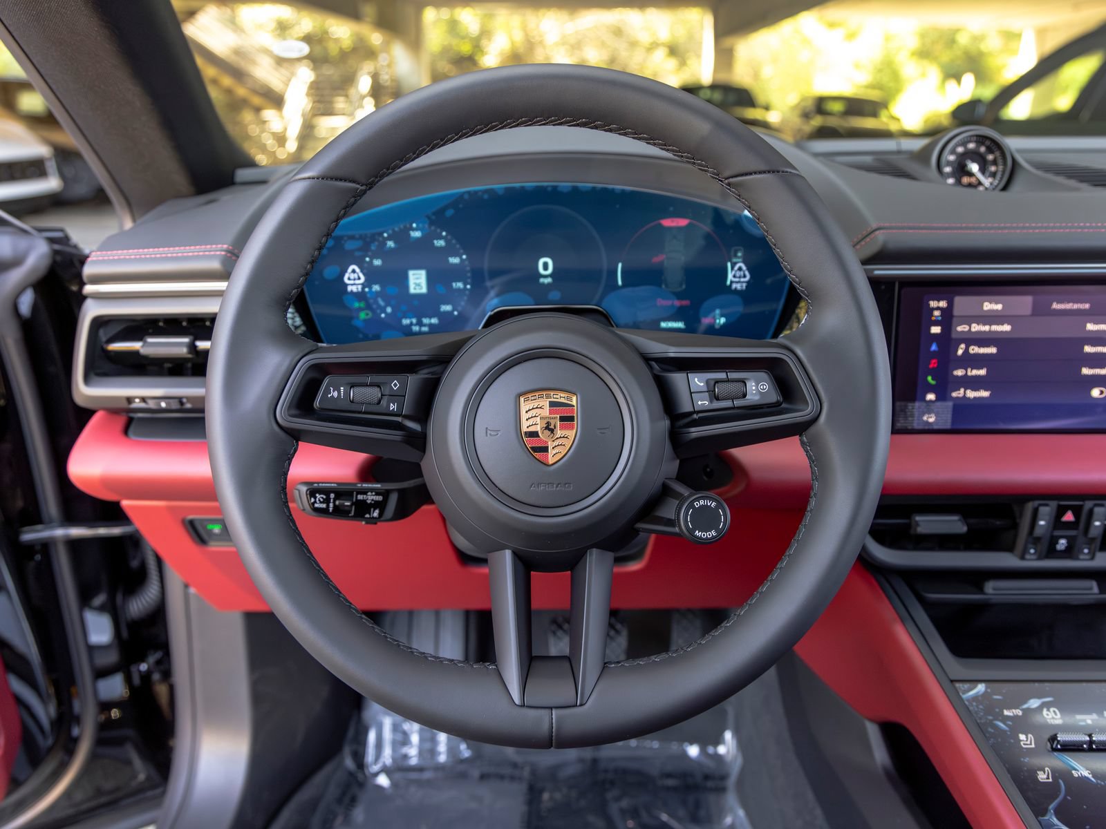 New 2026 Porsche Macan 4 Electric AWD/4WD image 32