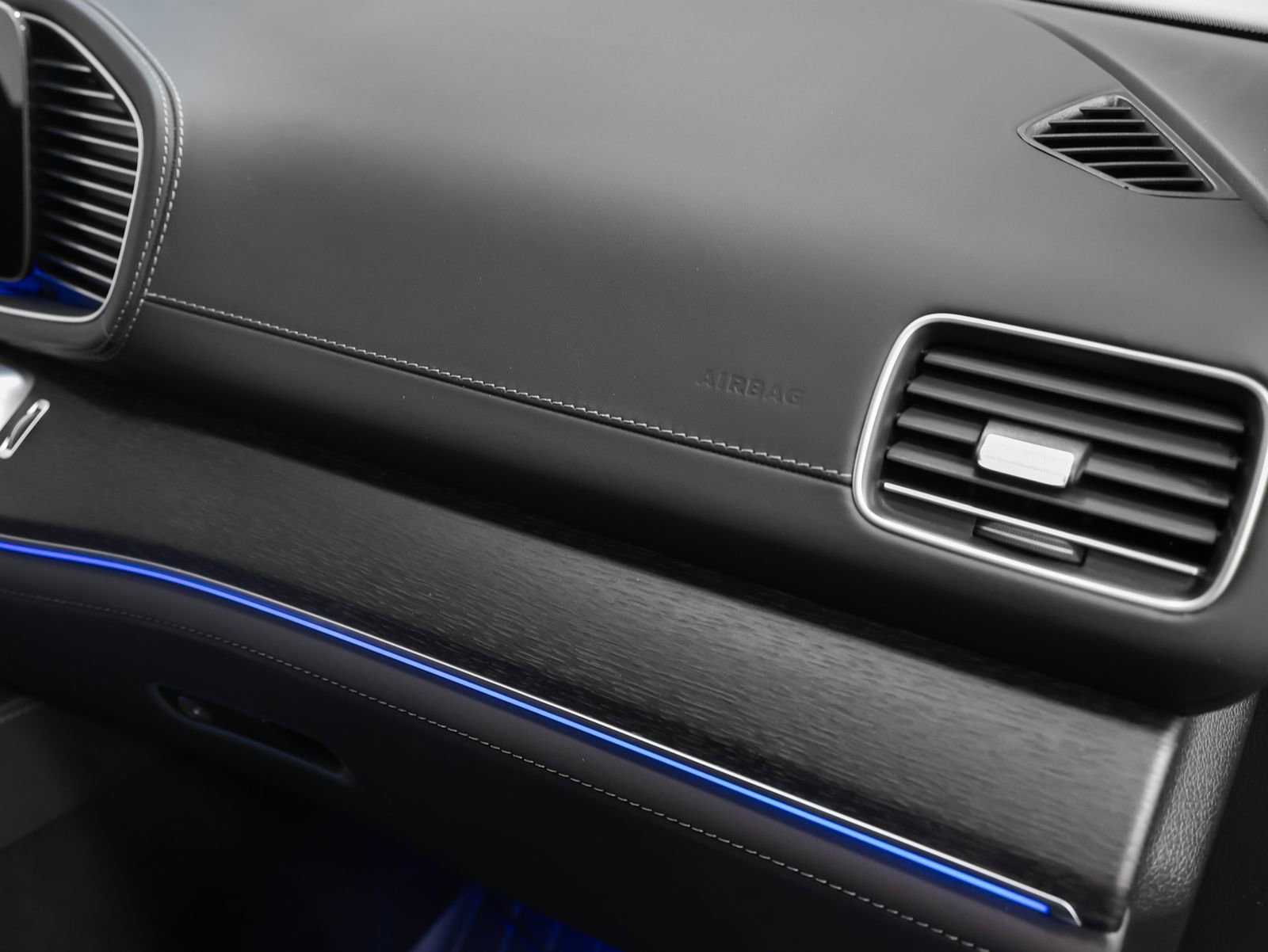 Used 2025 Mercedes-Benz GLE 63 AMG S image 35