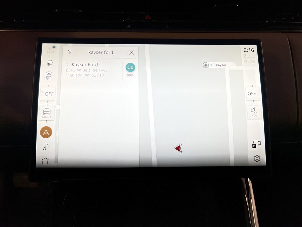 Used 2024 Land Rover Range Rover Sport SE image 11