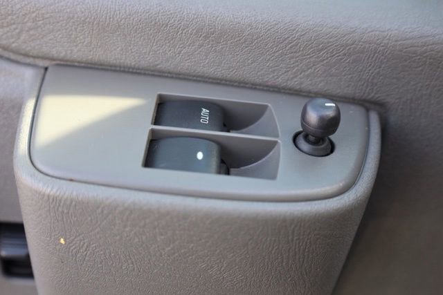 Used 2023 Chevrolet Express 2500 w/ Driver Convenience Package image 21