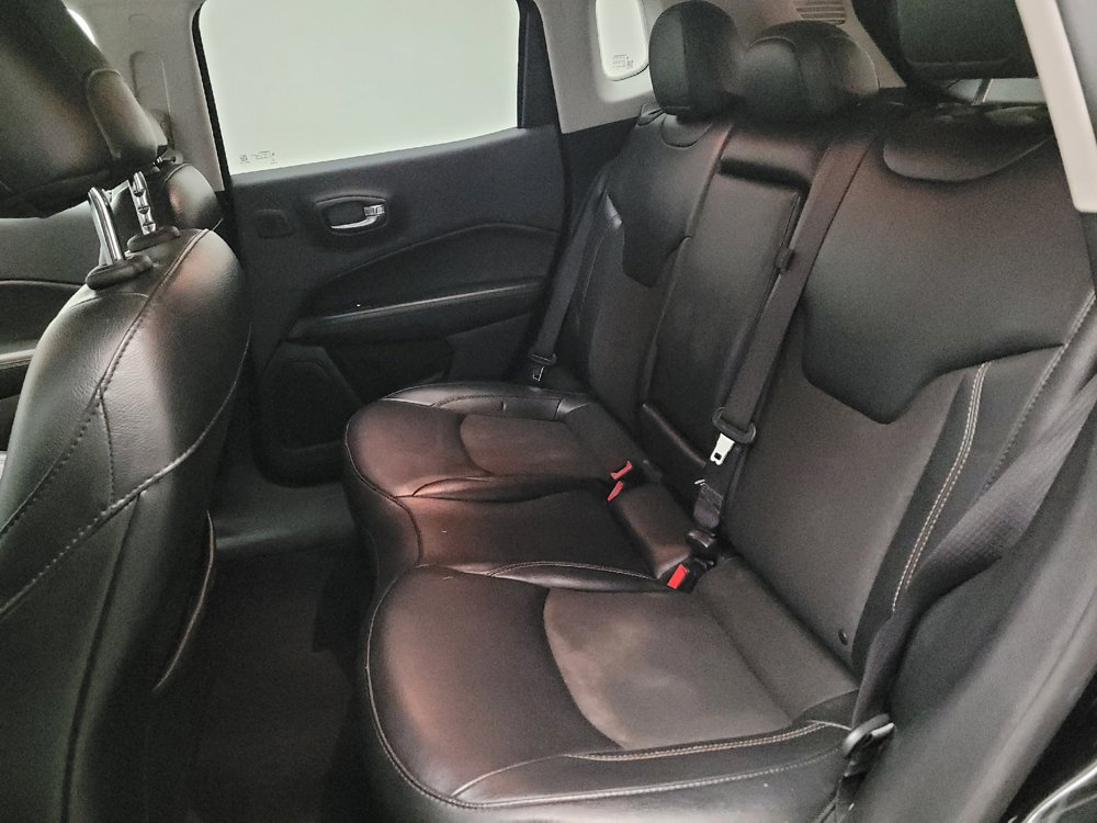 Used 2020 Jeep Compass Latitude w/ Safety & Security Group FWD image 18