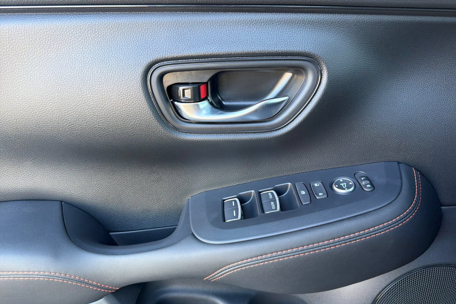 New 2027 Honda HR-V Sport image 11