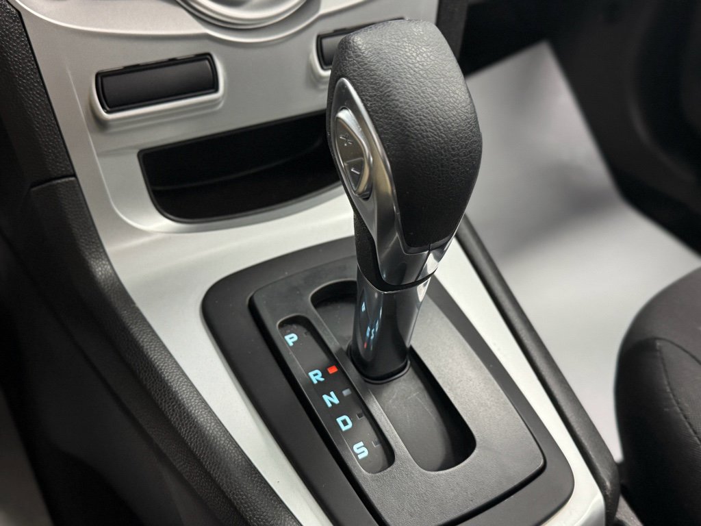 Used 2019 Ford Fiesta SE image 24