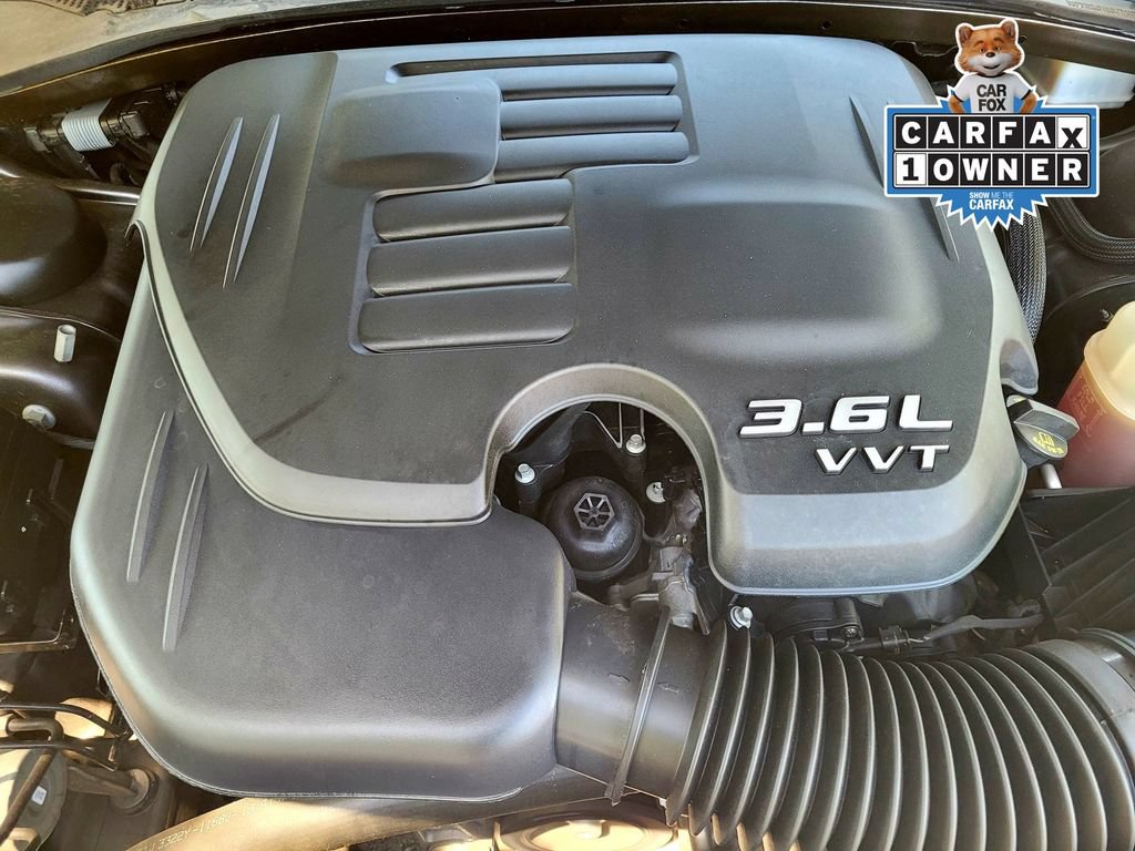 Used 2023 Chrysler 300 Touring RWD image 24