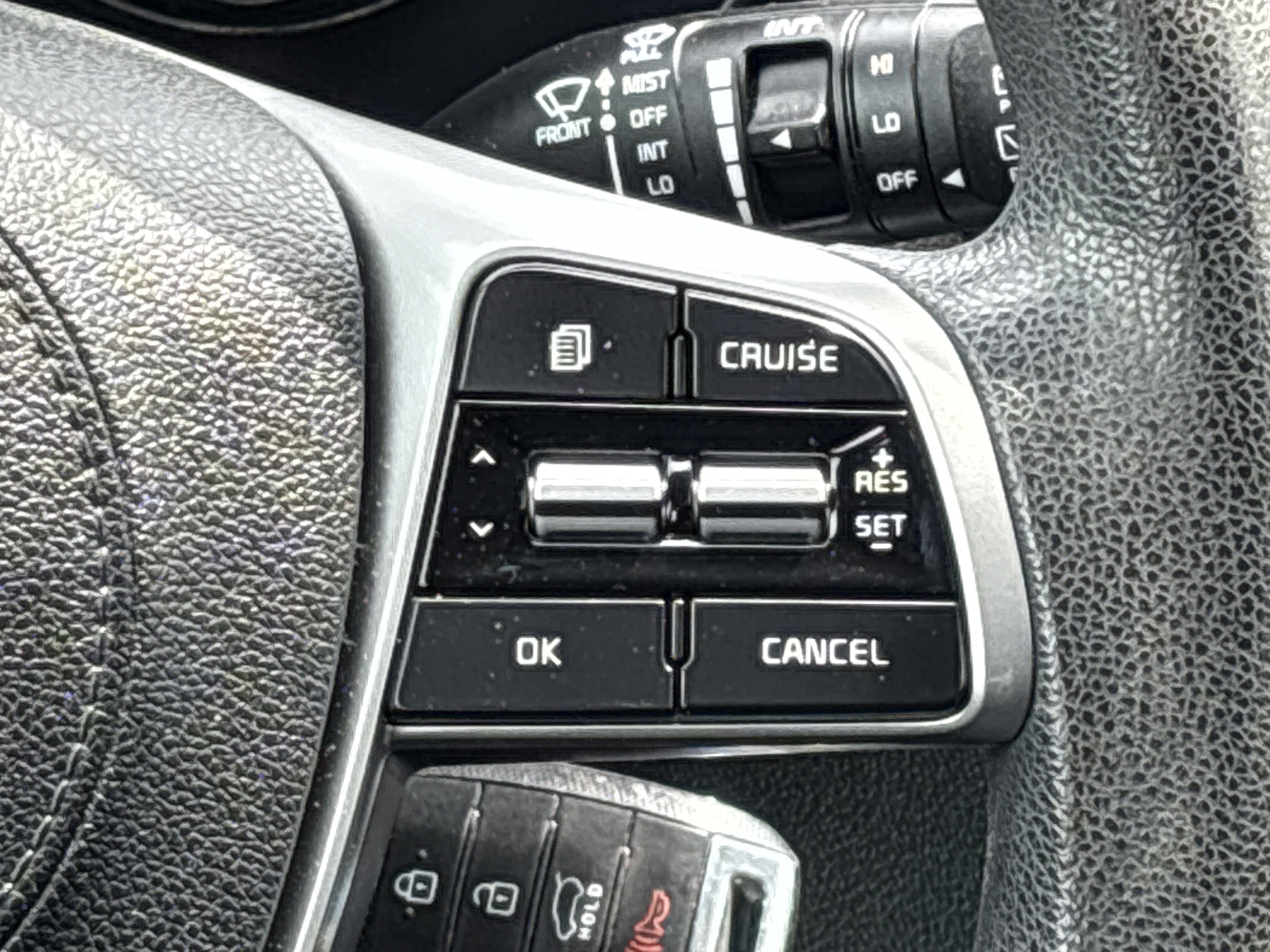 Used 2019 Kia Sorento LX image 21