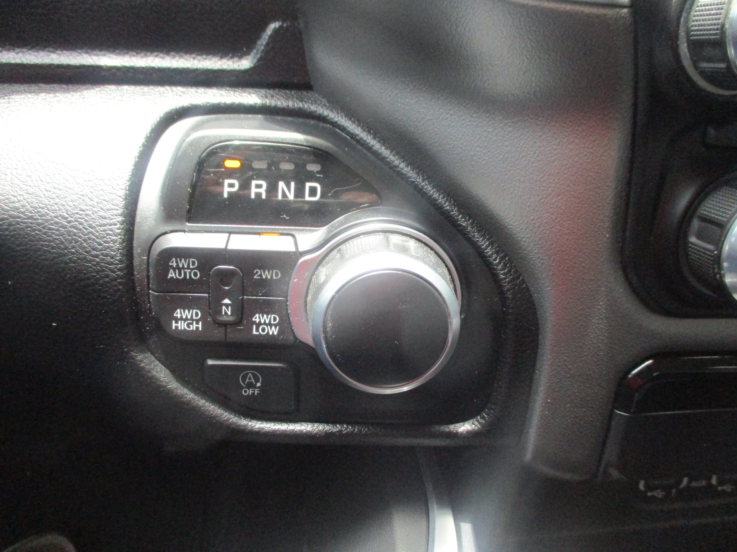 Used 2020 RAM 1500 Big Horn AWD/4WD image 12