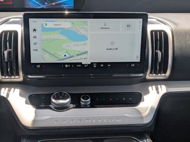 Used 2025 Ford Expedition Active RWD image 20