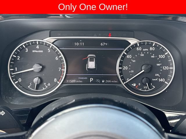 Used 2025 Nissan Pathfinder SL FWD image 12