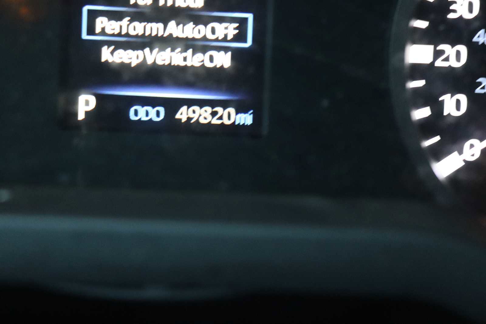 Used 2022 Toyota Tundra SR5 w/ SR5 Convenience Package image 11