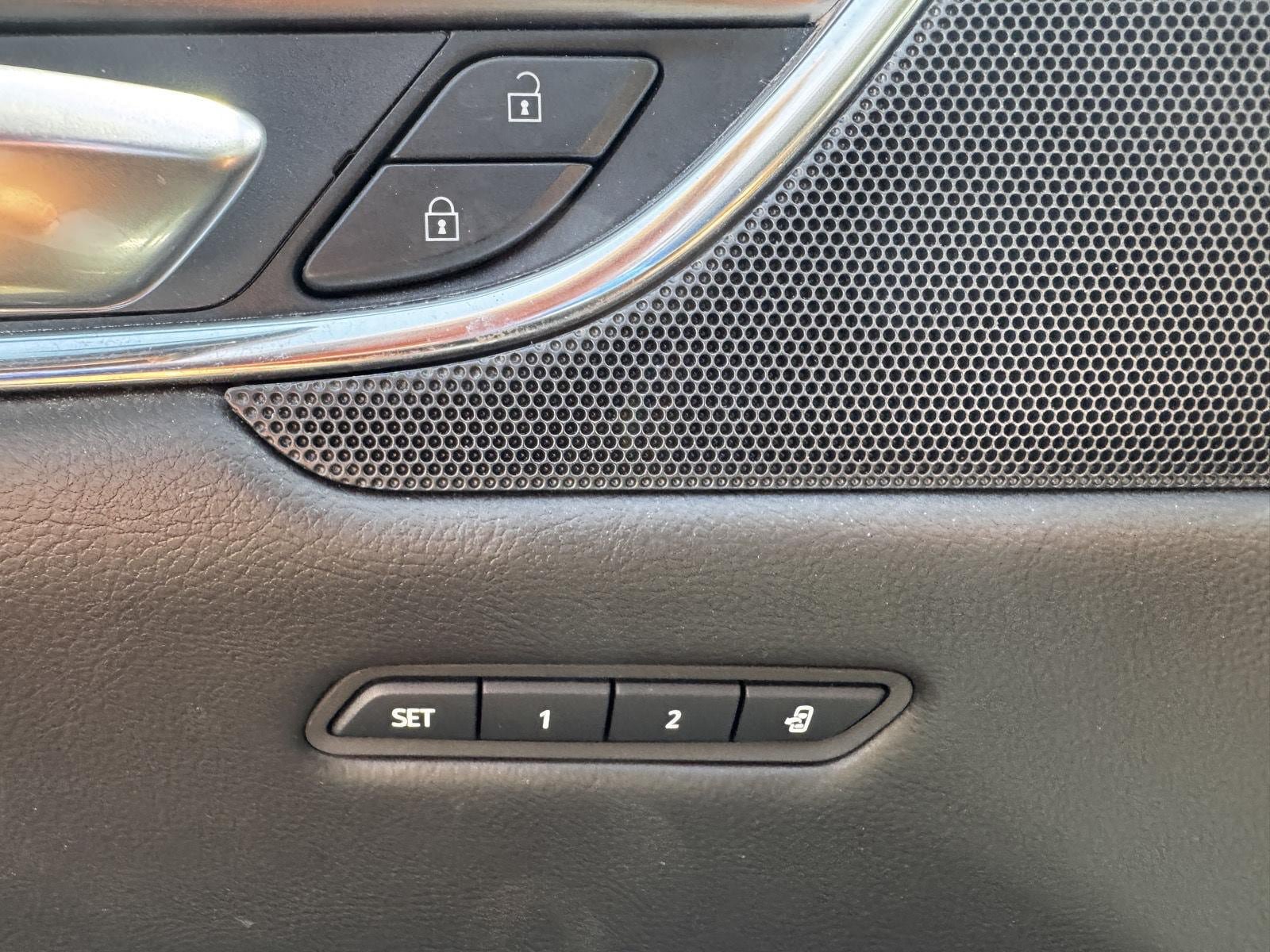Certified 2019 Cadillac XT5 Luxury AWD/4WD image 15