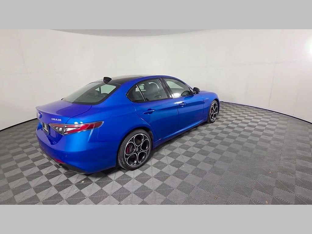 New 2025 Alfa Romeo Giulia image 30