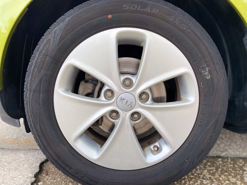 Used 2015 Kia Soul FWD image 10