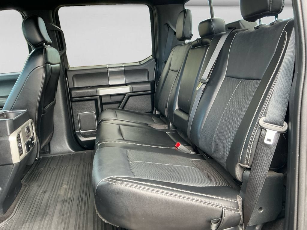 Used 2019 Ford F150 Lariat w/ Equipment Group 502A Luxury AWD/4WD image 14