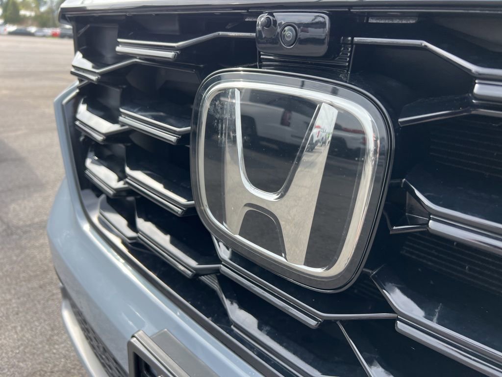 Used 2023 Honda Pilot TrailSport image 30