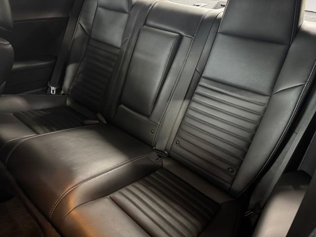 Used 2014 Dodge Challenger SXT Plus image 25
