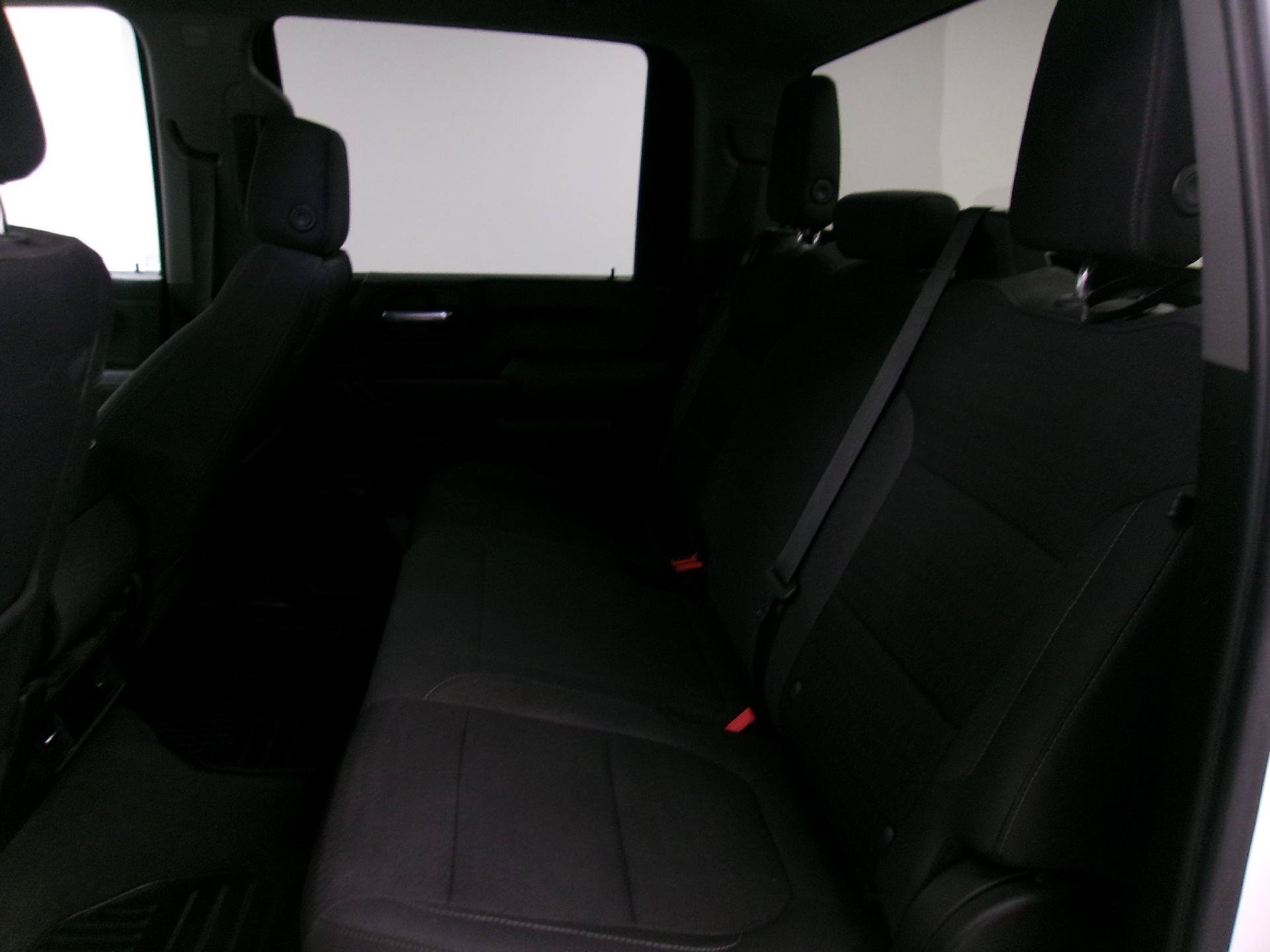 Used 2021 Chevrolet Silverado 2500 LT AWD/4WD image 8