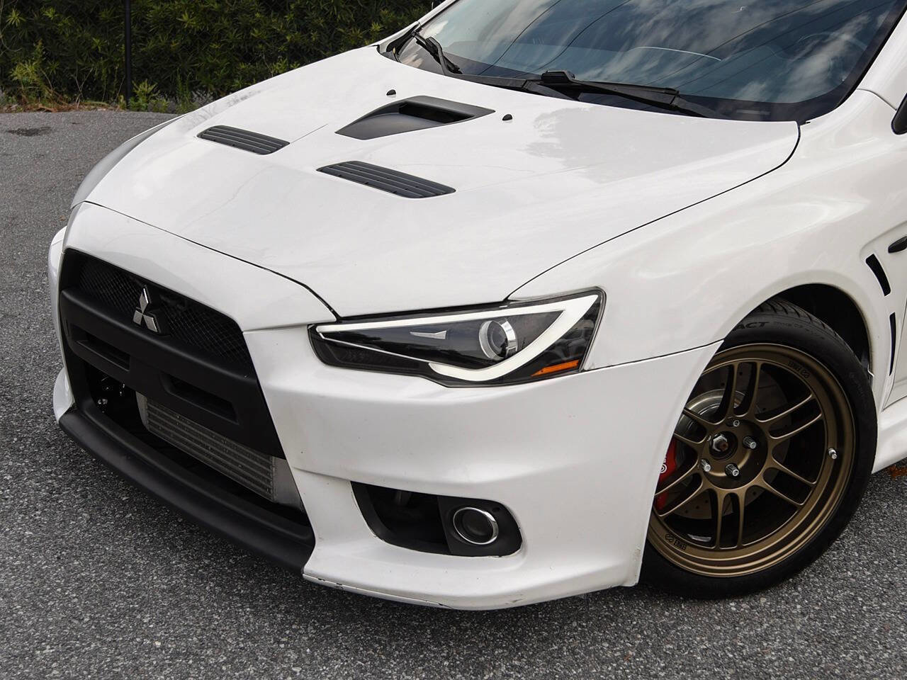 Used 2015 Mitsubishi Lancer Evolution GSR AWD/4WD image 2