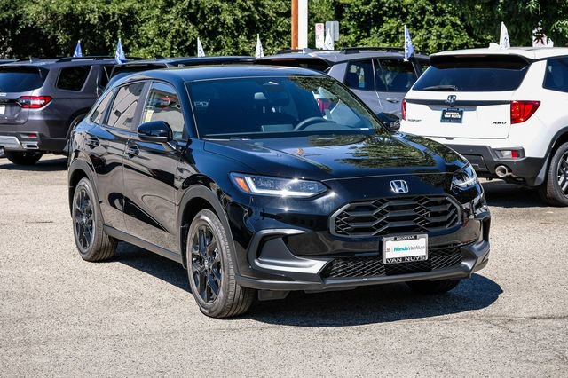 New 2025 Honda HR-V Sport image 3