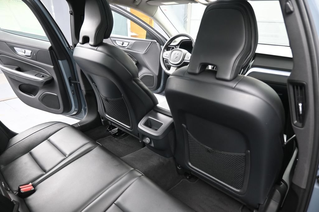 Used 2024 Volvo S60 B5 Core AWD/4WD image 25