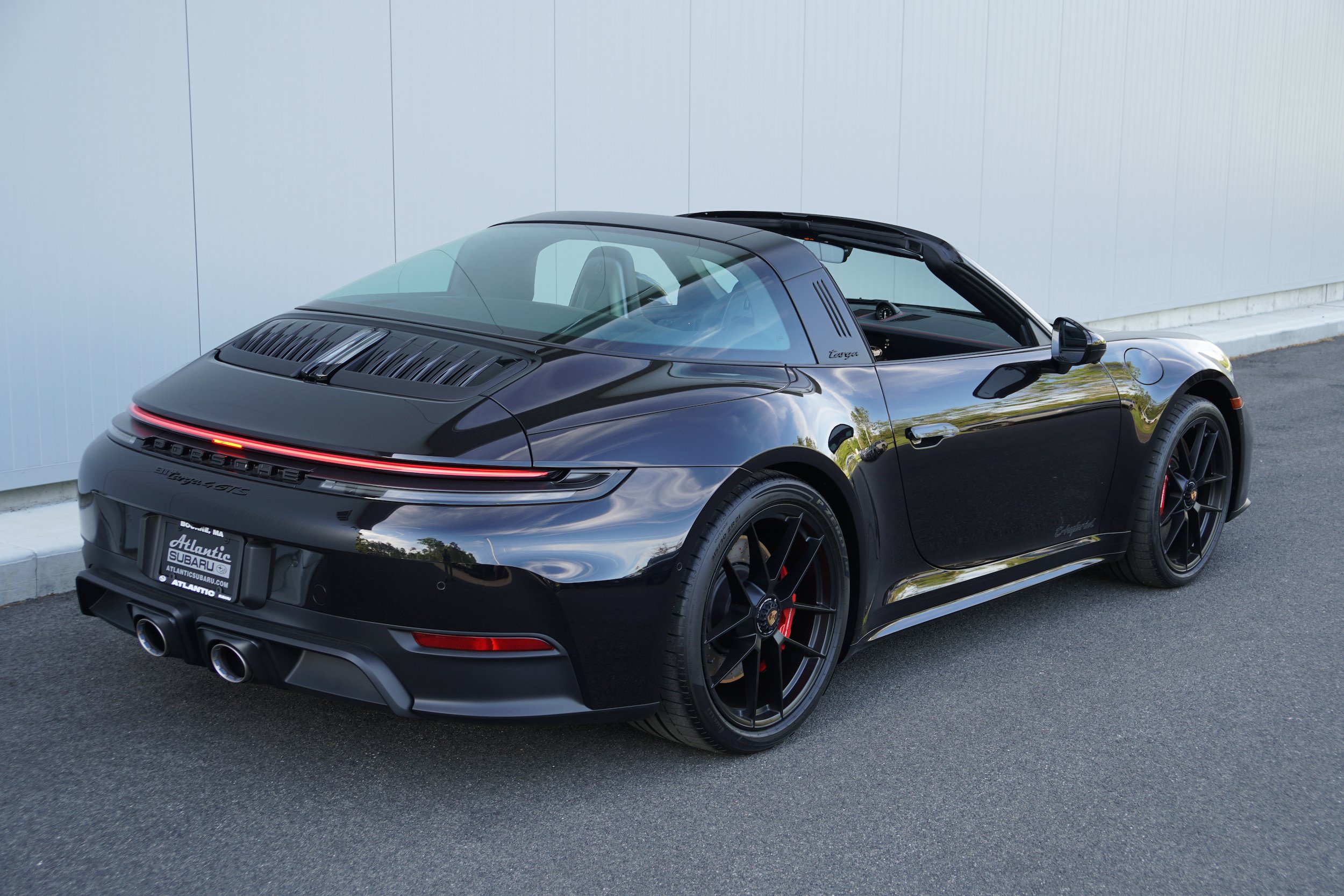 Used 2025 Porsche 911 Targa 4 GTS AWD/4WD image 7
