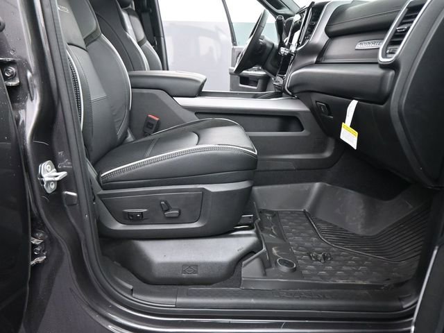 New 2026 RAM 2500 Laramie w/ Night Edition image 38